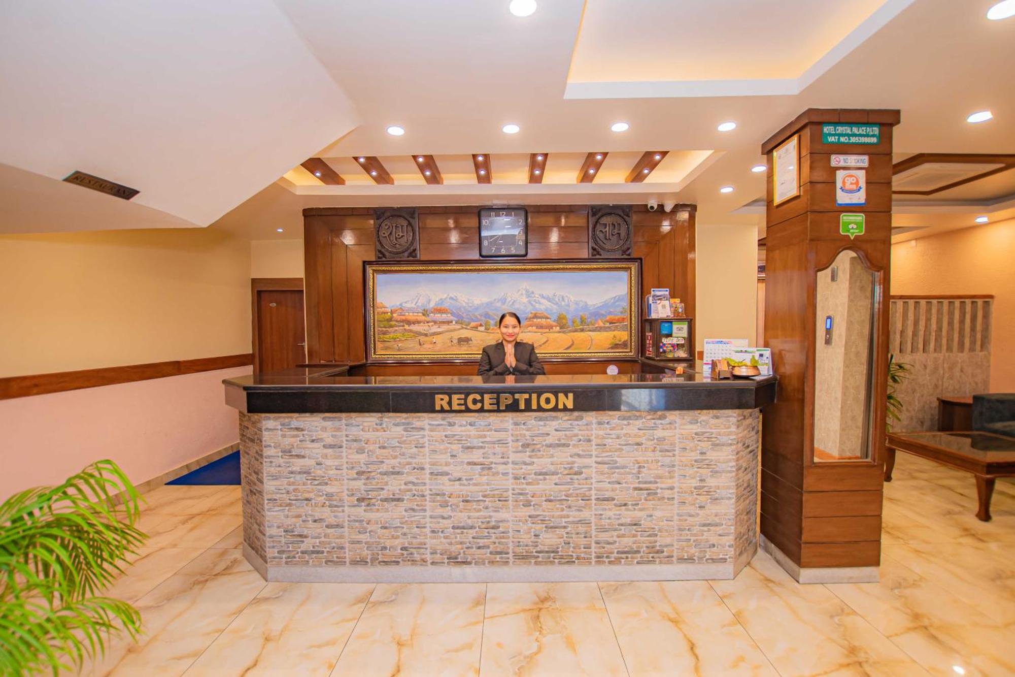 Hotel Crystal Palace Похара Екстериор снимка